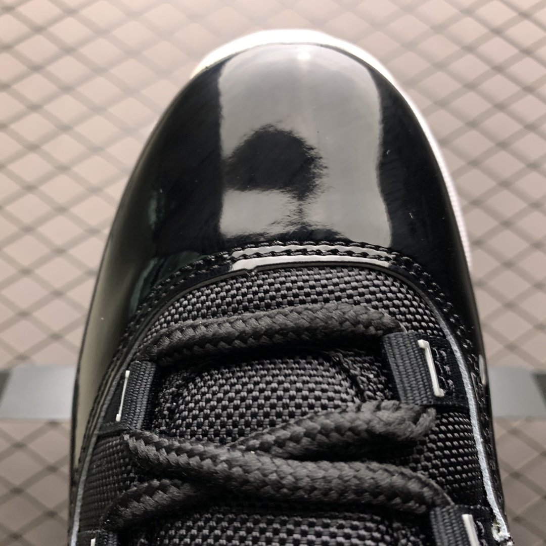 Replica Air Jordan Shoe Mens Air Jordan 11 Silver Eyelets CT8012-011 40-48