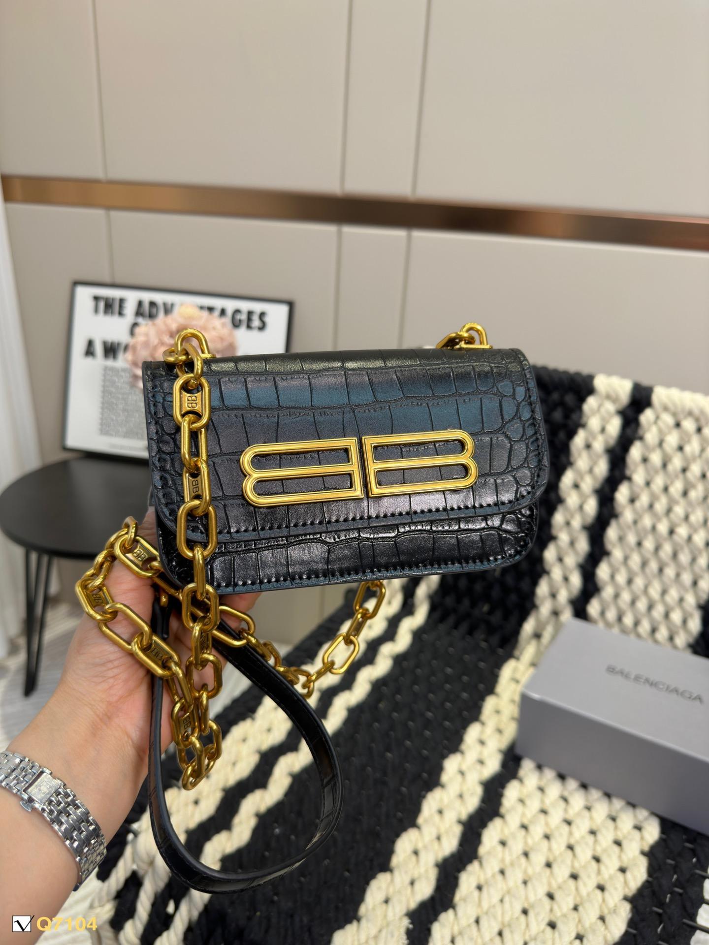 Replica Balenciaga Bag 19*9CM