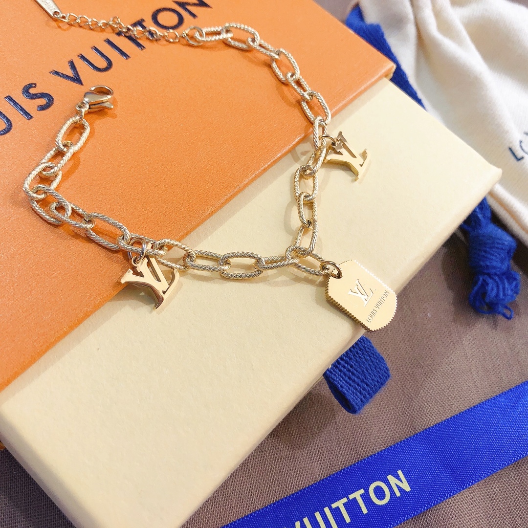 Replica LOUIS VUITTON Bracelet