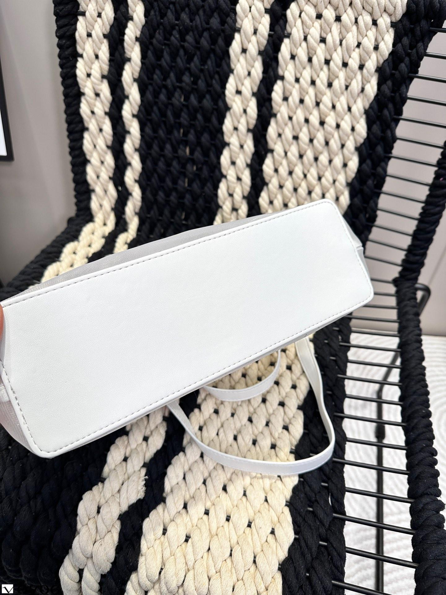 Replica Balenciaga Bag  30*27.5CM/41*29CM