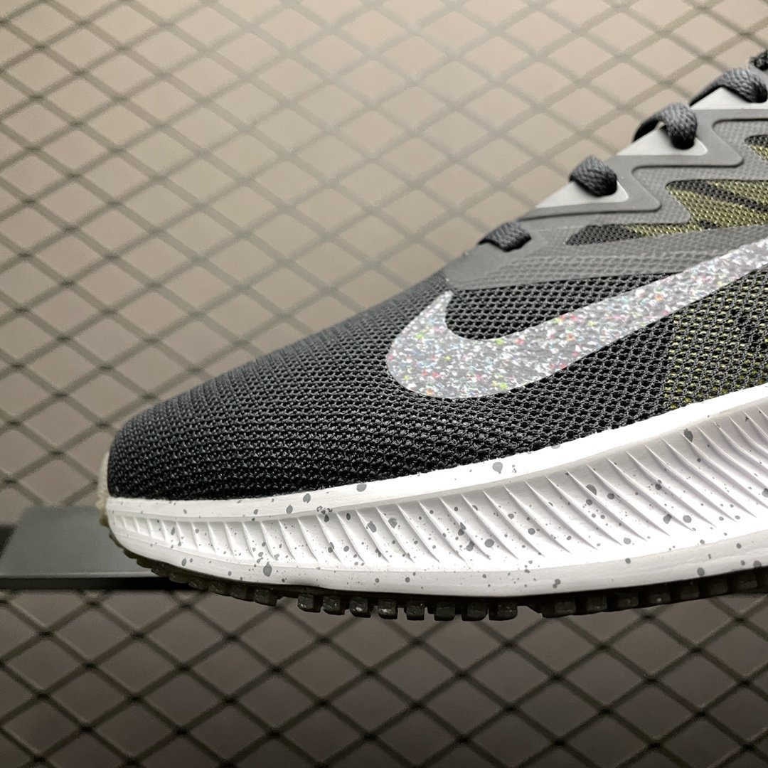 Replica Nike Shoe Nike Quest 3CV0150-01539-45