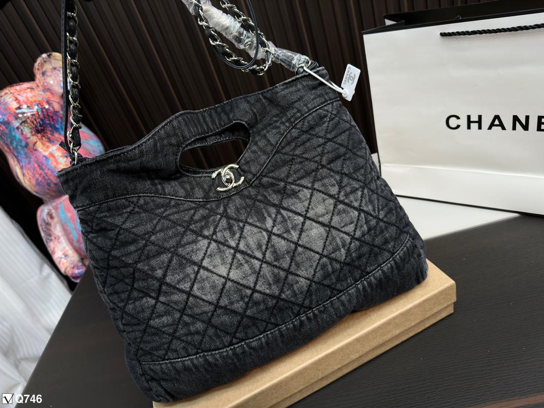 Replica Chanel Bag 37*27CM
