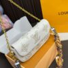 Replica Louis Vuitton Bag 11.5*22CM