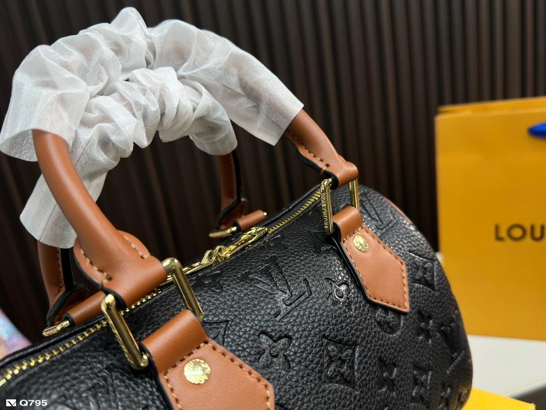 Replica Louis Vuitton Bag 20*15CM