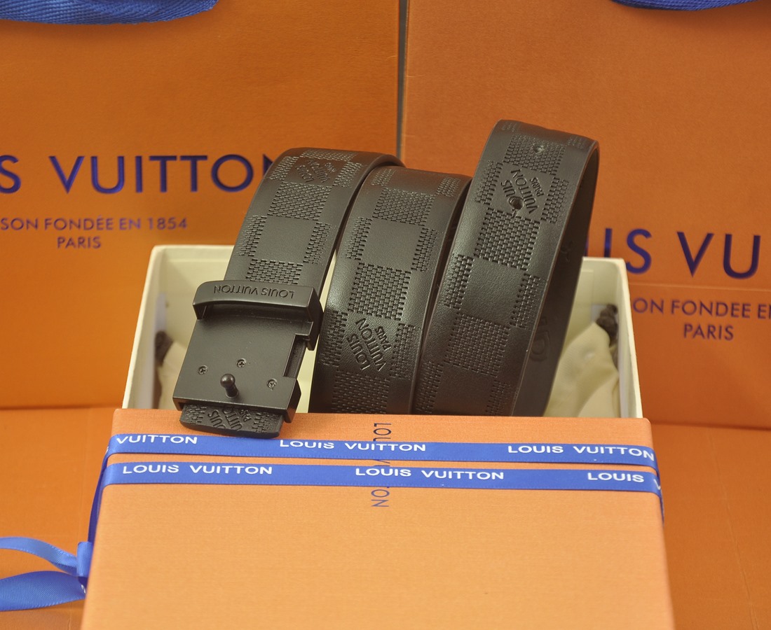 Replica LV belt