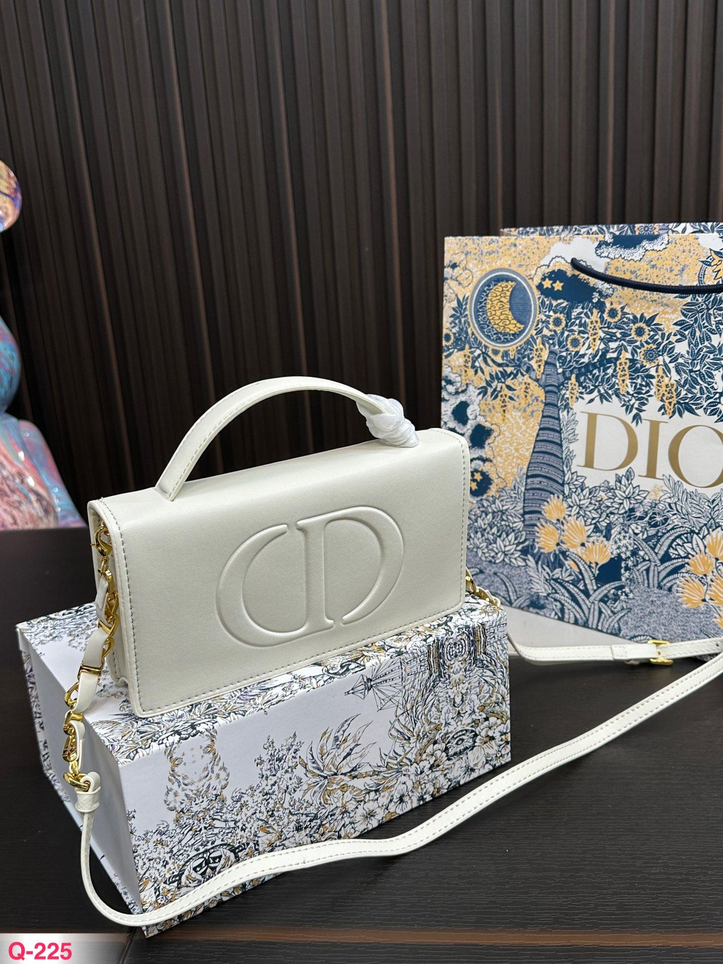 Replica Dior Bag 11*21CM