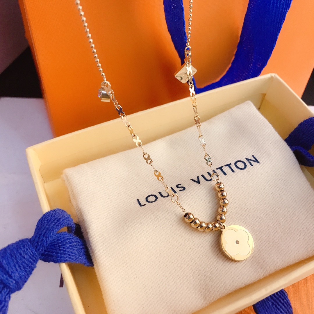 Replica LOUIS VUITTON Necklace