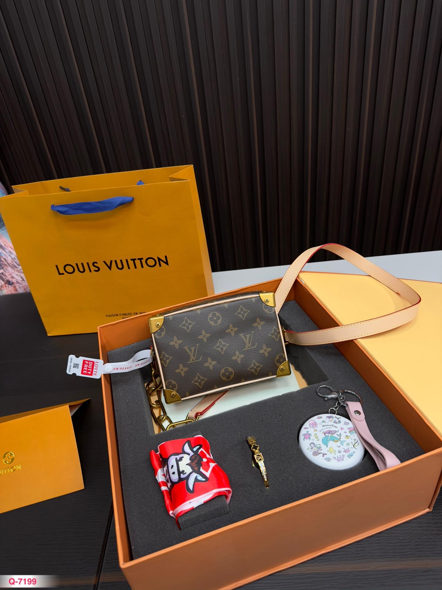 Replica Louis Vuitton Bag set 12*18CM