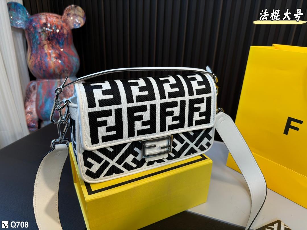 Replica Fendi Bag 14*27CM