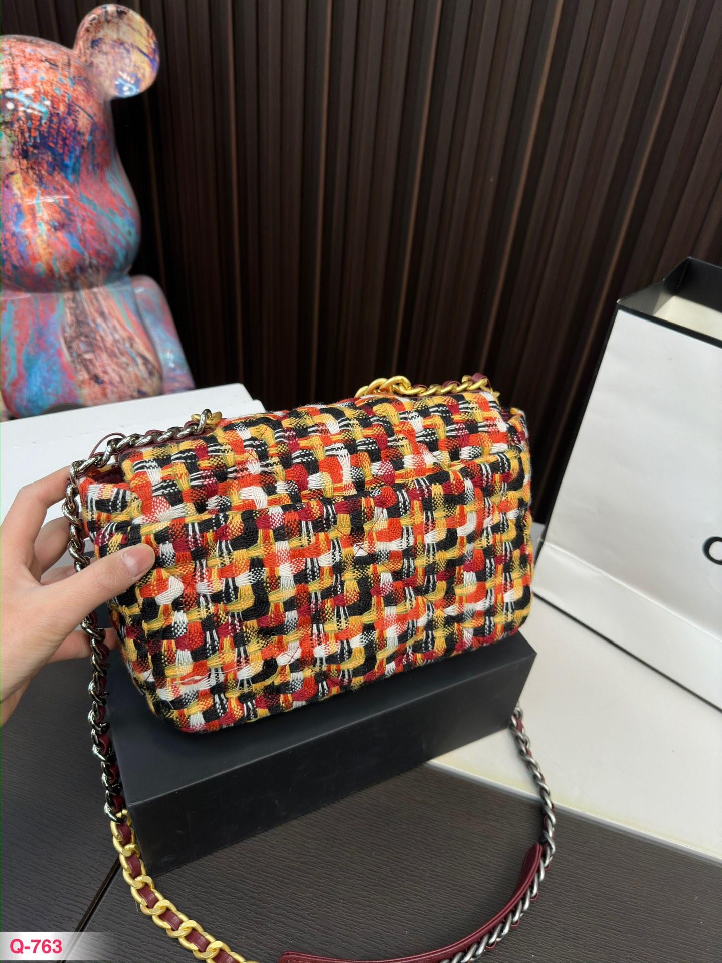 Replica Chanel Bag 17*25CM