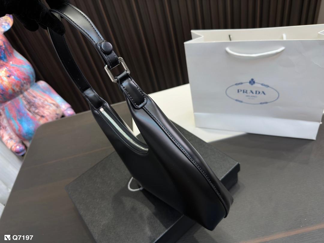 Replica Prada Bag 24*20CM