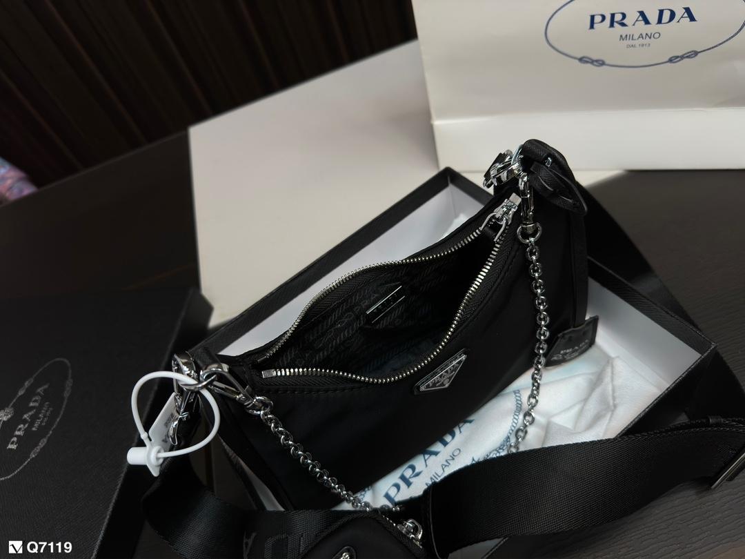 Replica Prada Bag 22*11CM