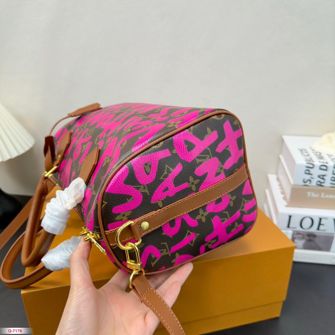 Replica Louis Vuitton Bag 30*21 CM