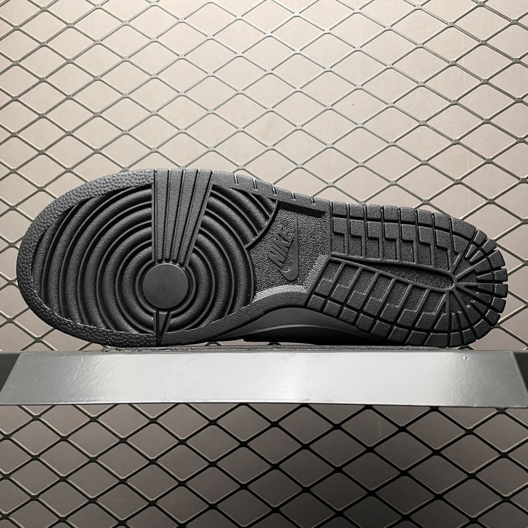 Replica Nike Dunk SB Shoe Nike Dunk Low RetroBlack Paisley   DH_01866