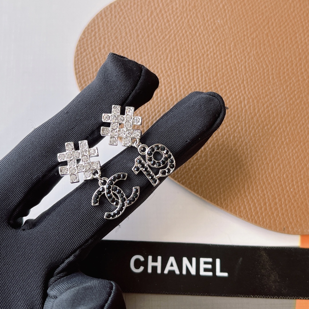 Replica CHANEL Earring