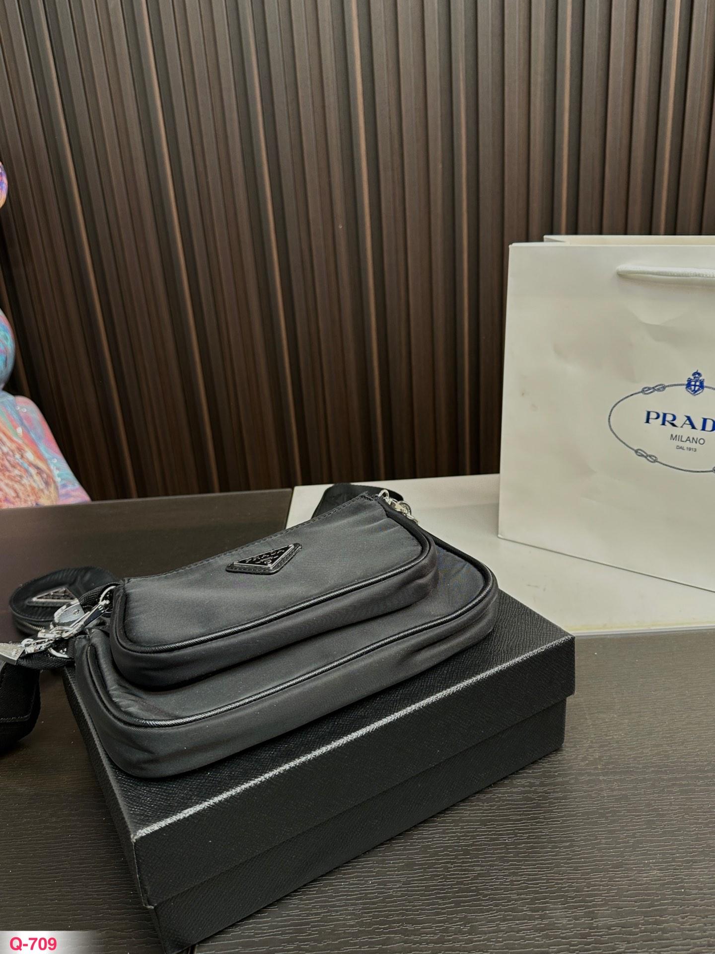 Replica Prada Bag 23*13CM