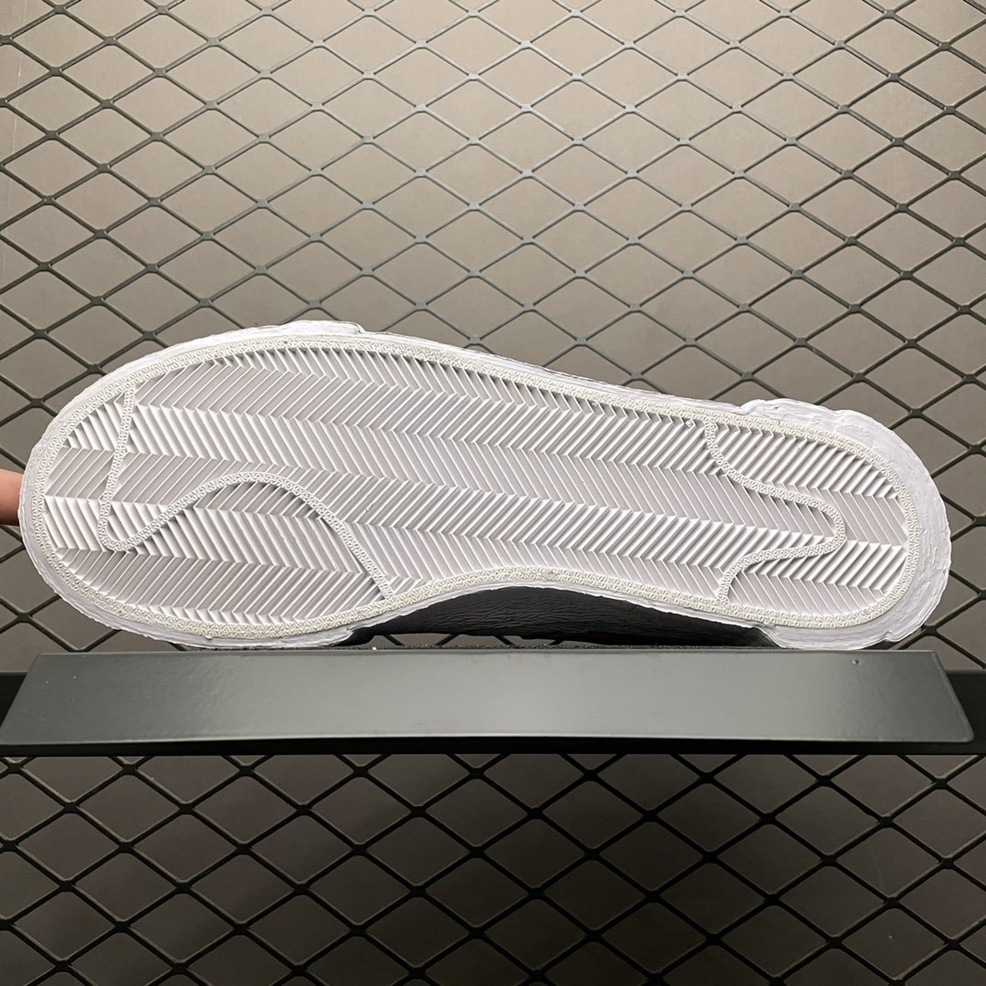 Replica Nike Shoe Sacai X Nike Blazer Low DD1877-100 36-46