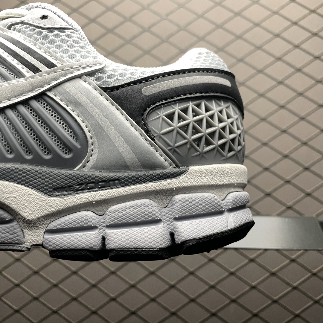 Replica Nike Shoe Nike Zoom Vomero 5 FD9919-001 Size 36-46