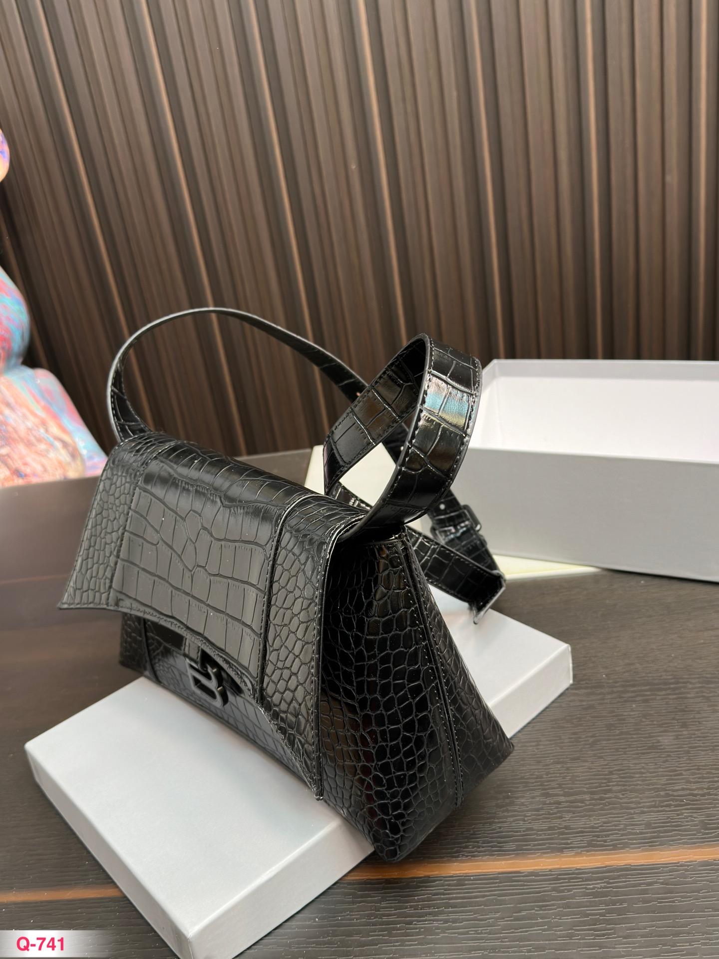 Replica Balenciaga Bag 28*17CM