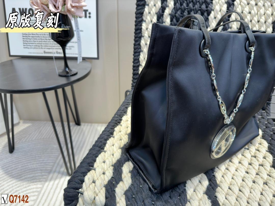 Replica Diesel Bag  36CM