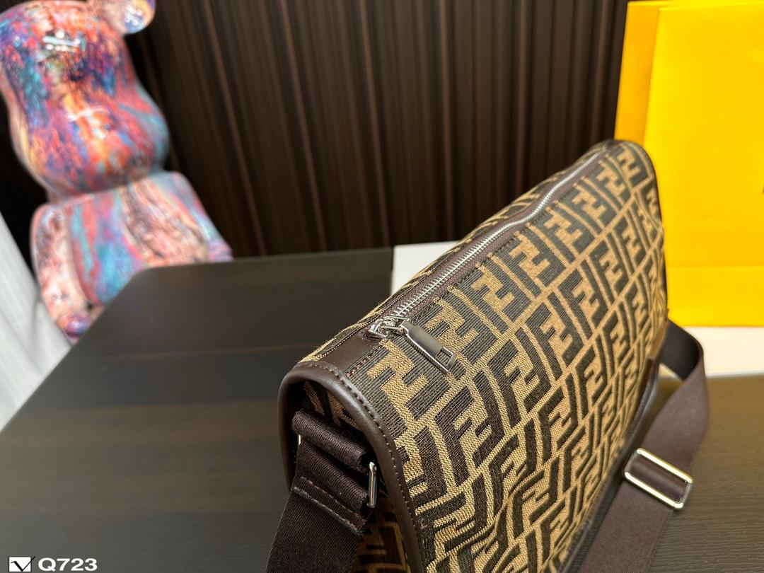 Replica Fendi Bag 34*23CM