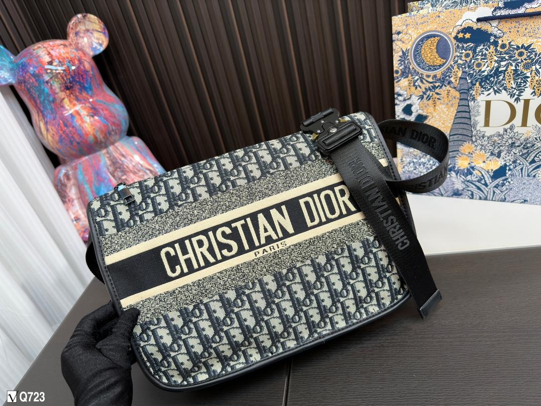 Replica Dior Bag 34*23CM