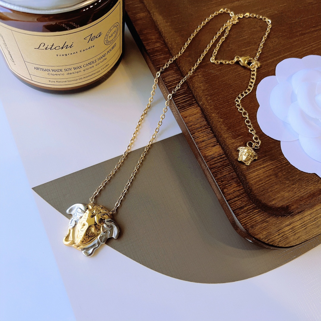 Replica VERSACE Necklace