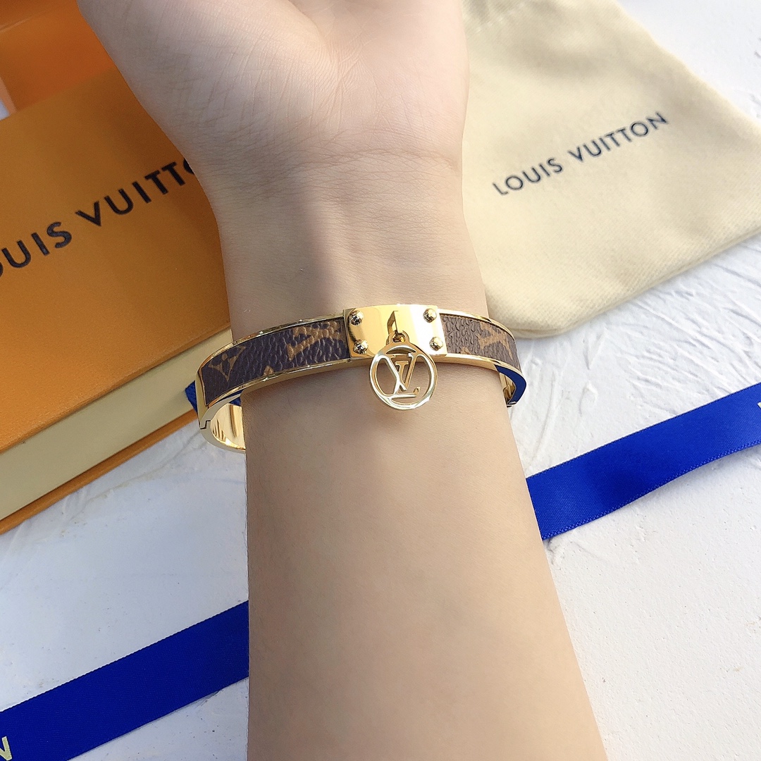 Replica LOUIS VUITTON Bangle