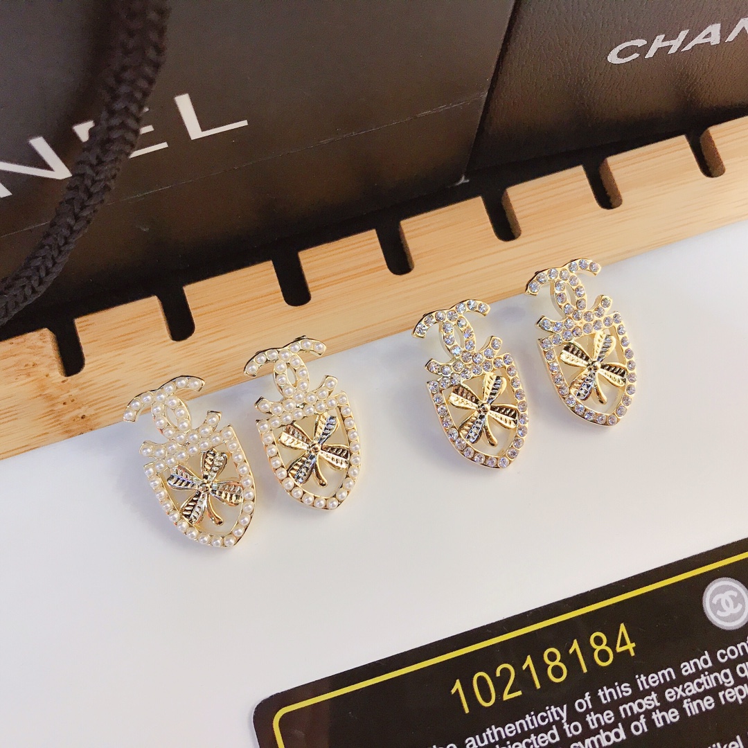Replica CHANEL Earring