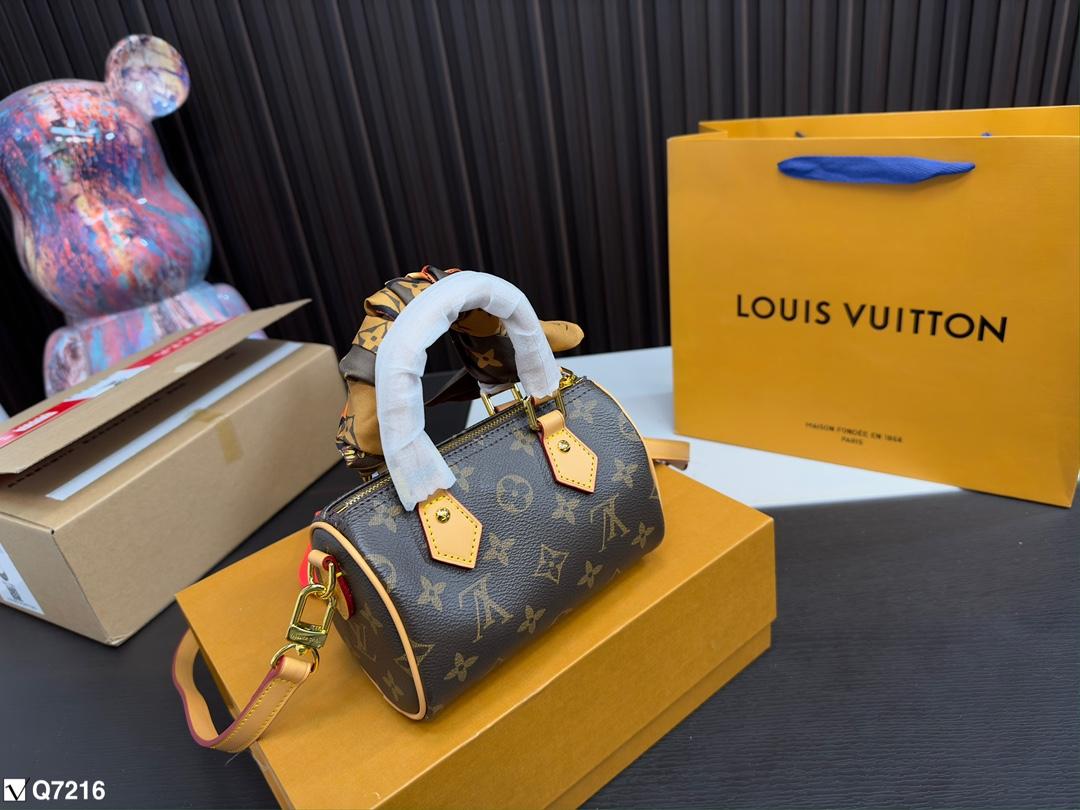 Replica Louis Vuitton Bag 16*10CM