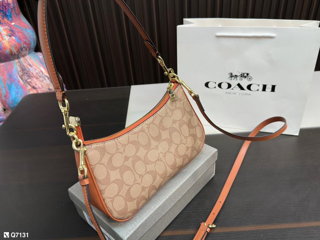 Replica Coach Bag 12*23CM