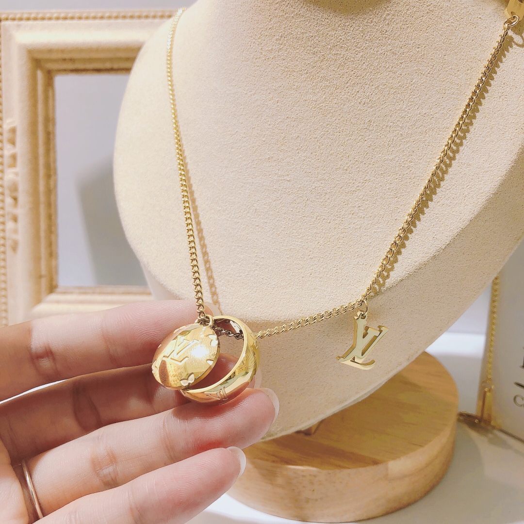 Replica LOUIS VUITTON Necklace