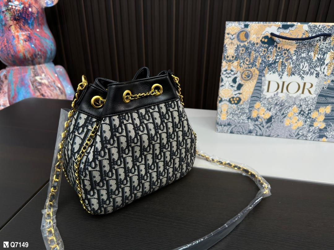 Replica Dior Bag 22*20CM