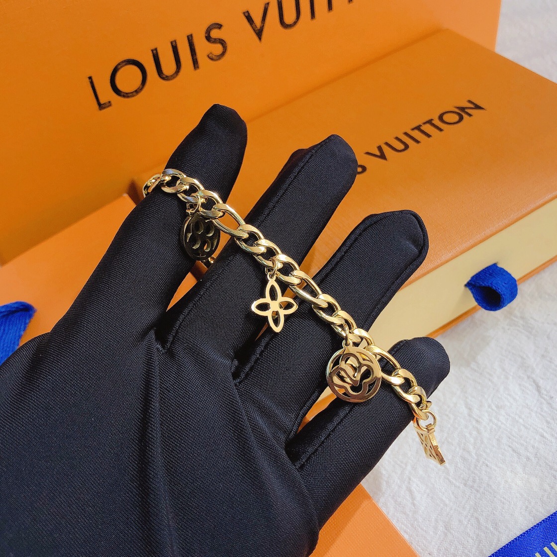 Replica LOUIS VUITTON Bracelet