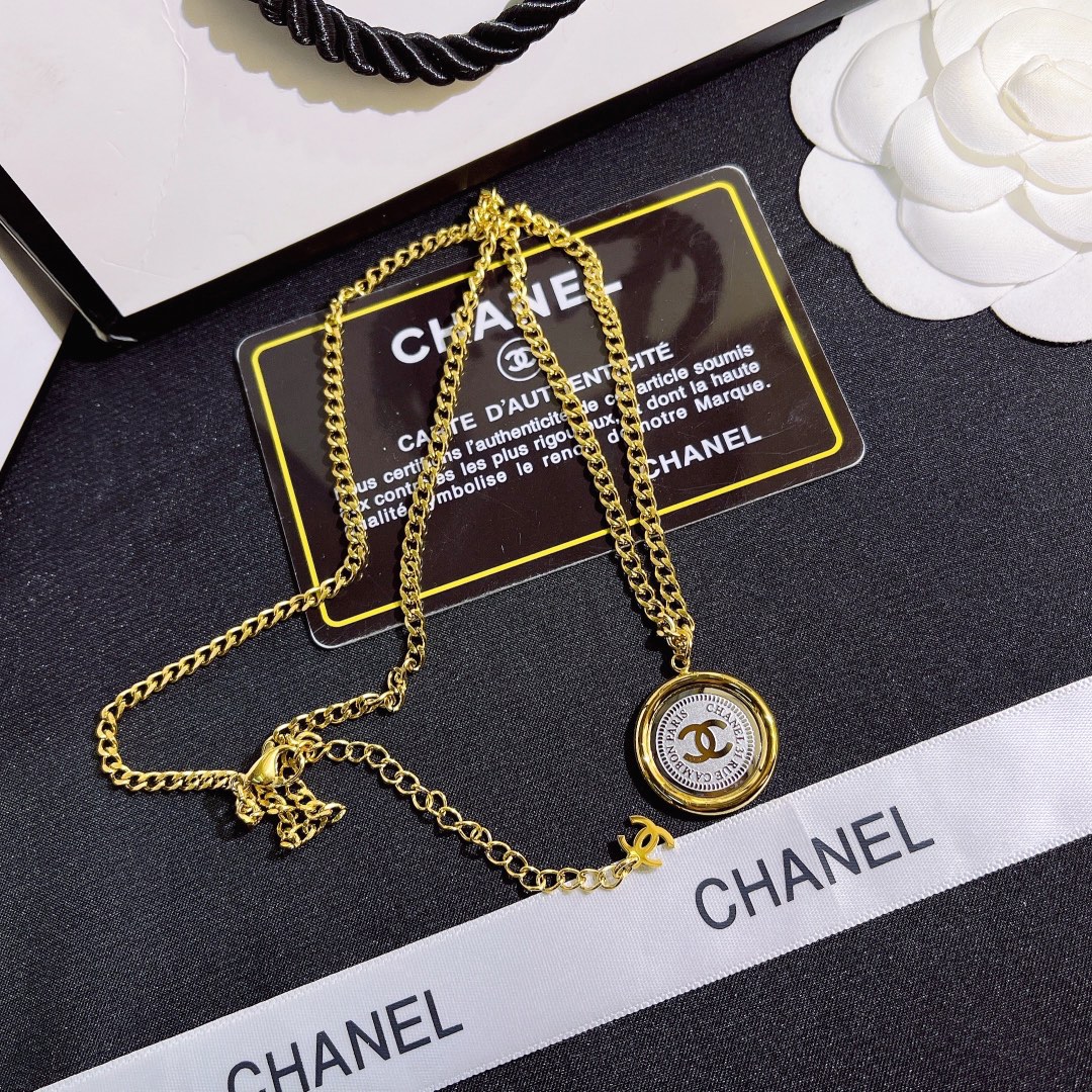 Replica CHANEL Necklace