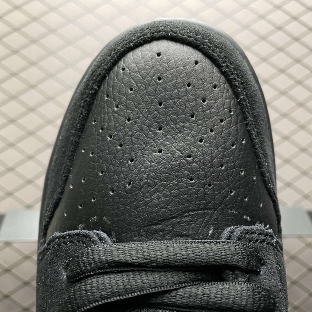 Replica Nike Dunk SB Shoe Nike SB Dunk  BQ6817-003 36-47