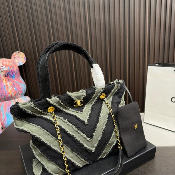Replica Chanel Bag 36*28CM