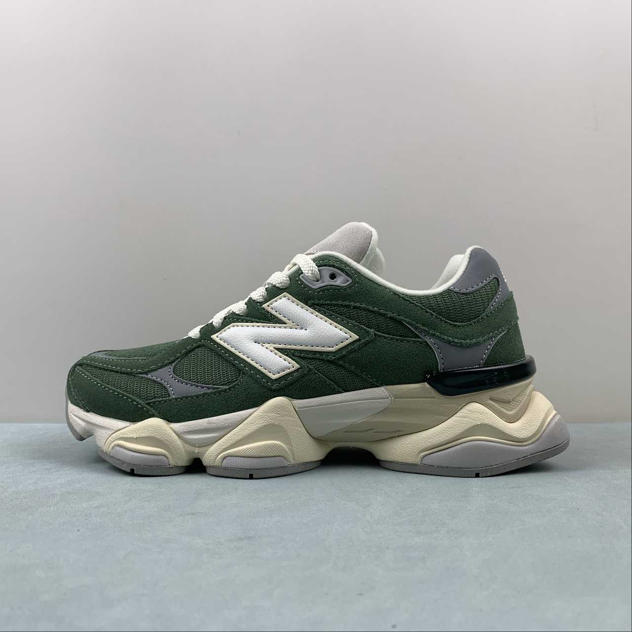 Replica New Balance Shoe New Balance NB9060  U9060VNG  36-46.5