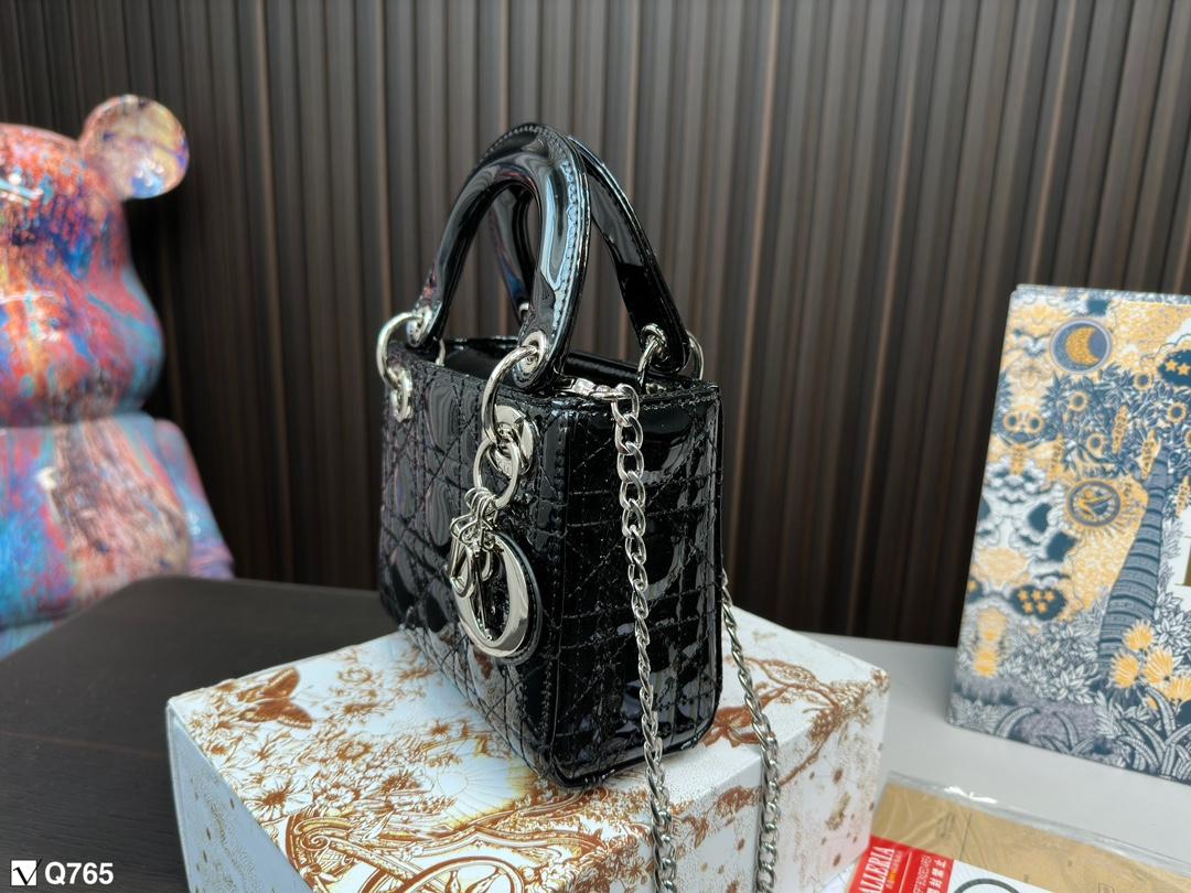 Replica Dior Bag  14*17*7CM