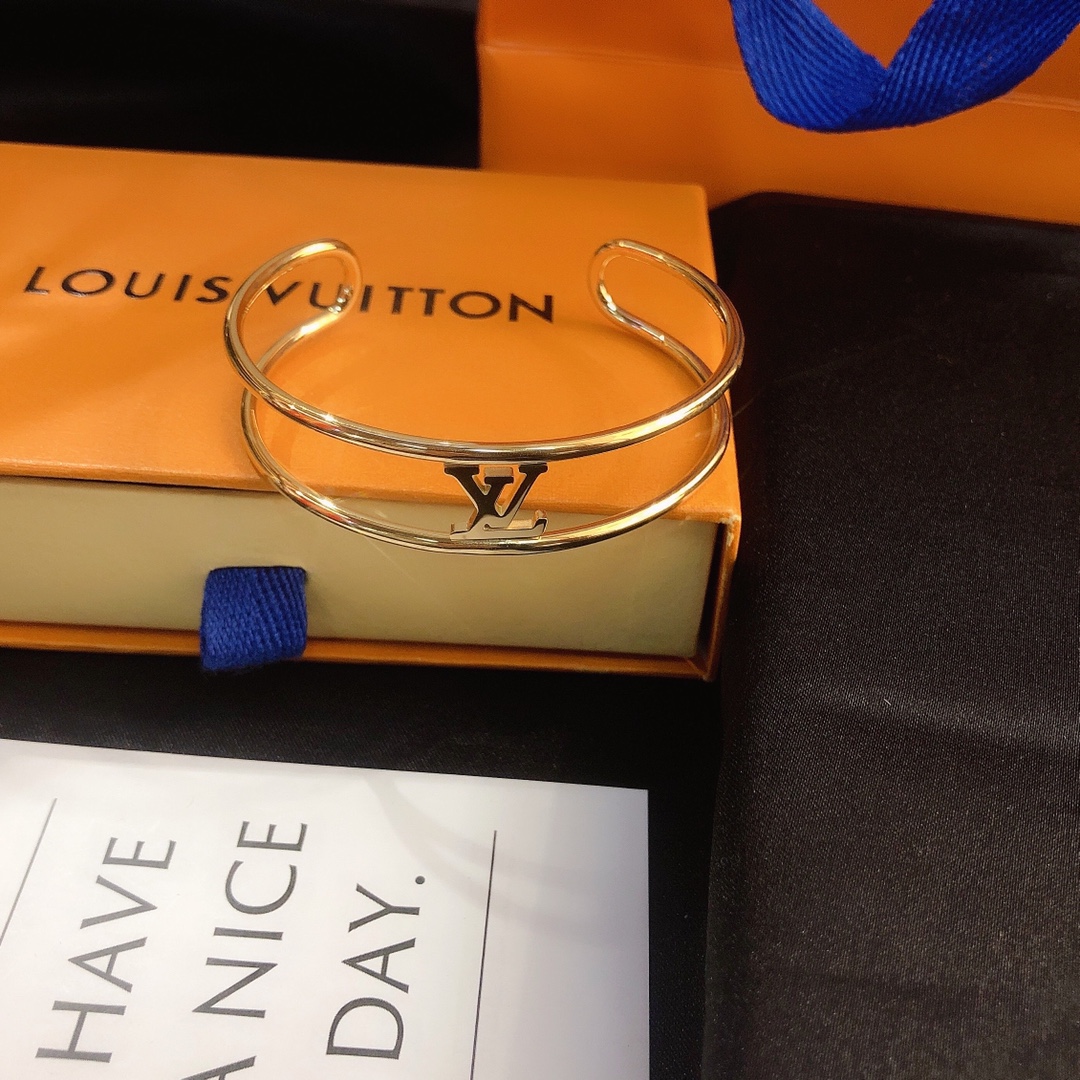 Replica LOUIS VUITTON Bangle