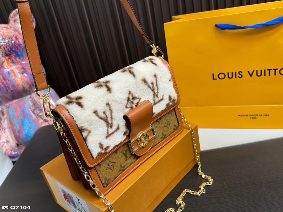 Replica Louis Vuitton Bag 24*17CM