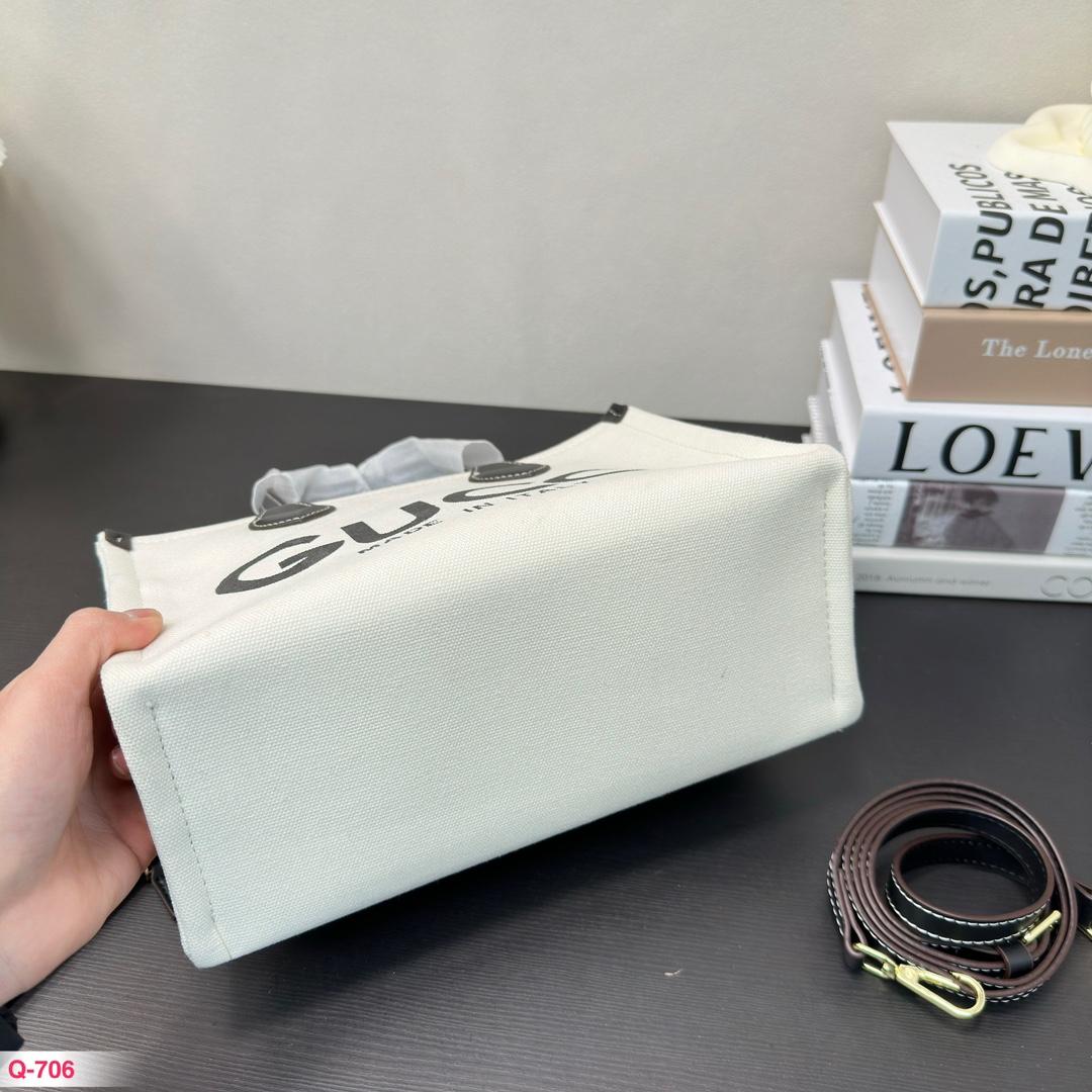 Replica Gucci Bag  27*19CM/45*31CM