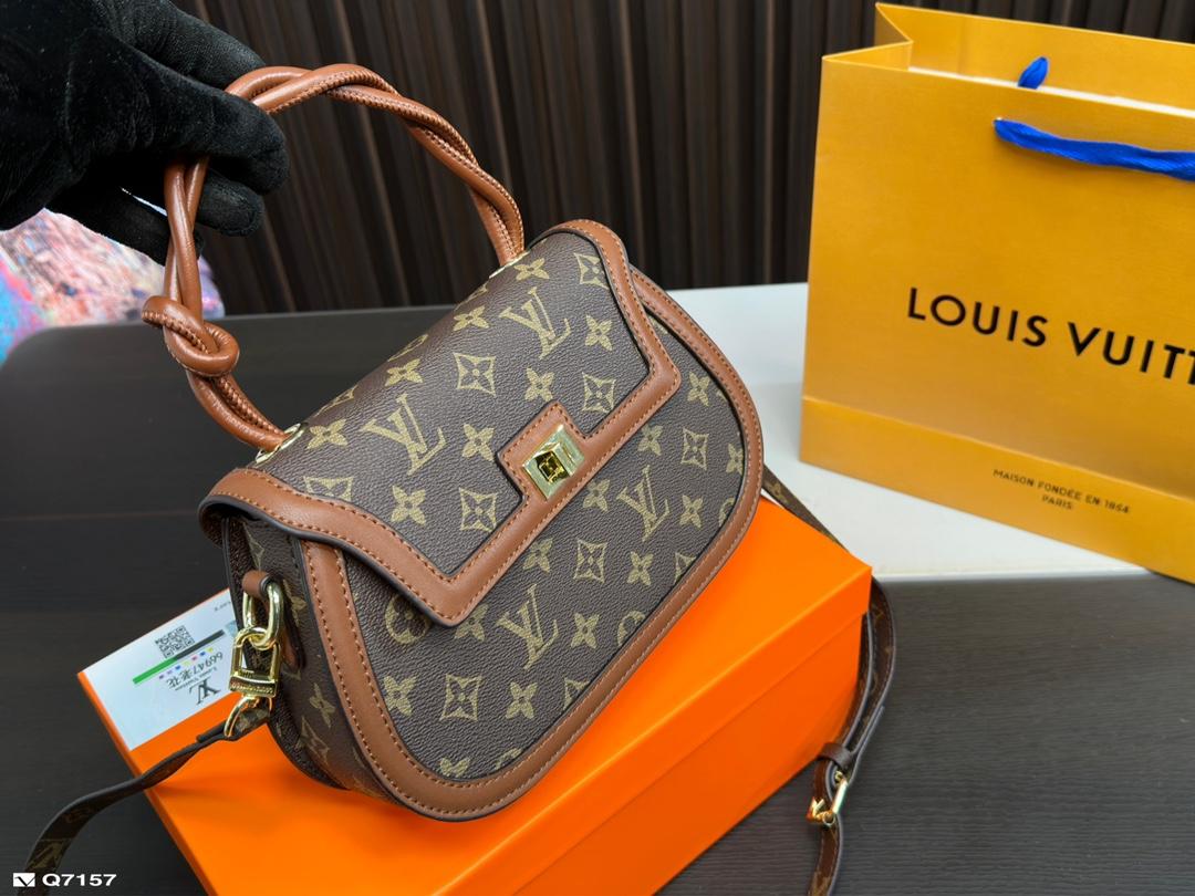 Replica Louis Vuitton Bag 15*24CM