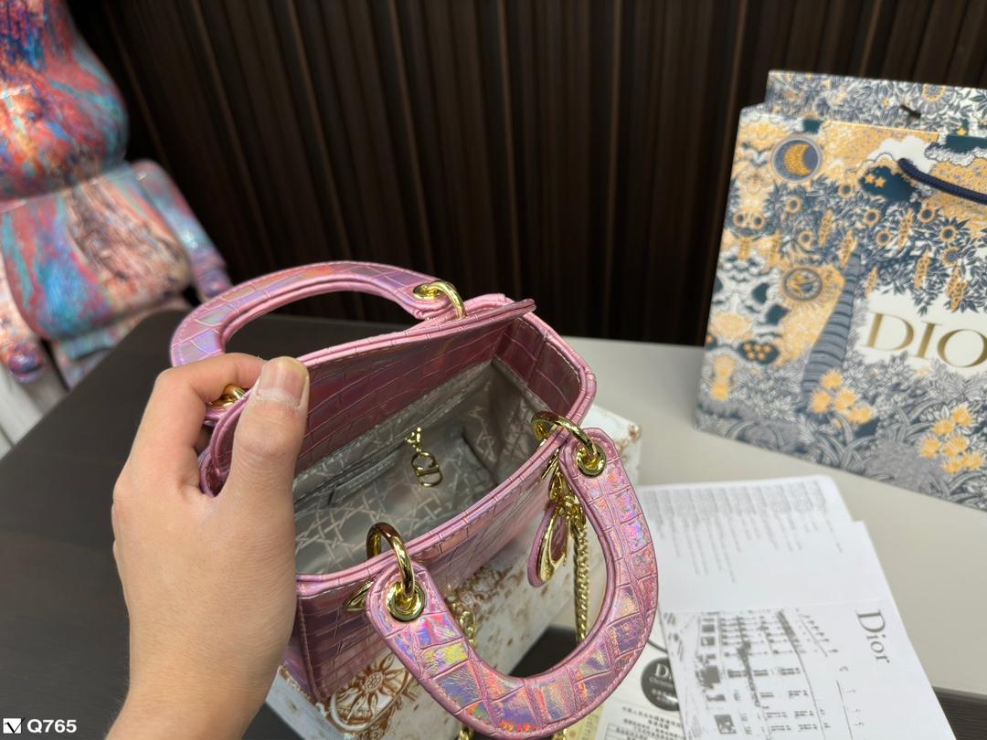 Replica Dior Bag  14*17*7CM