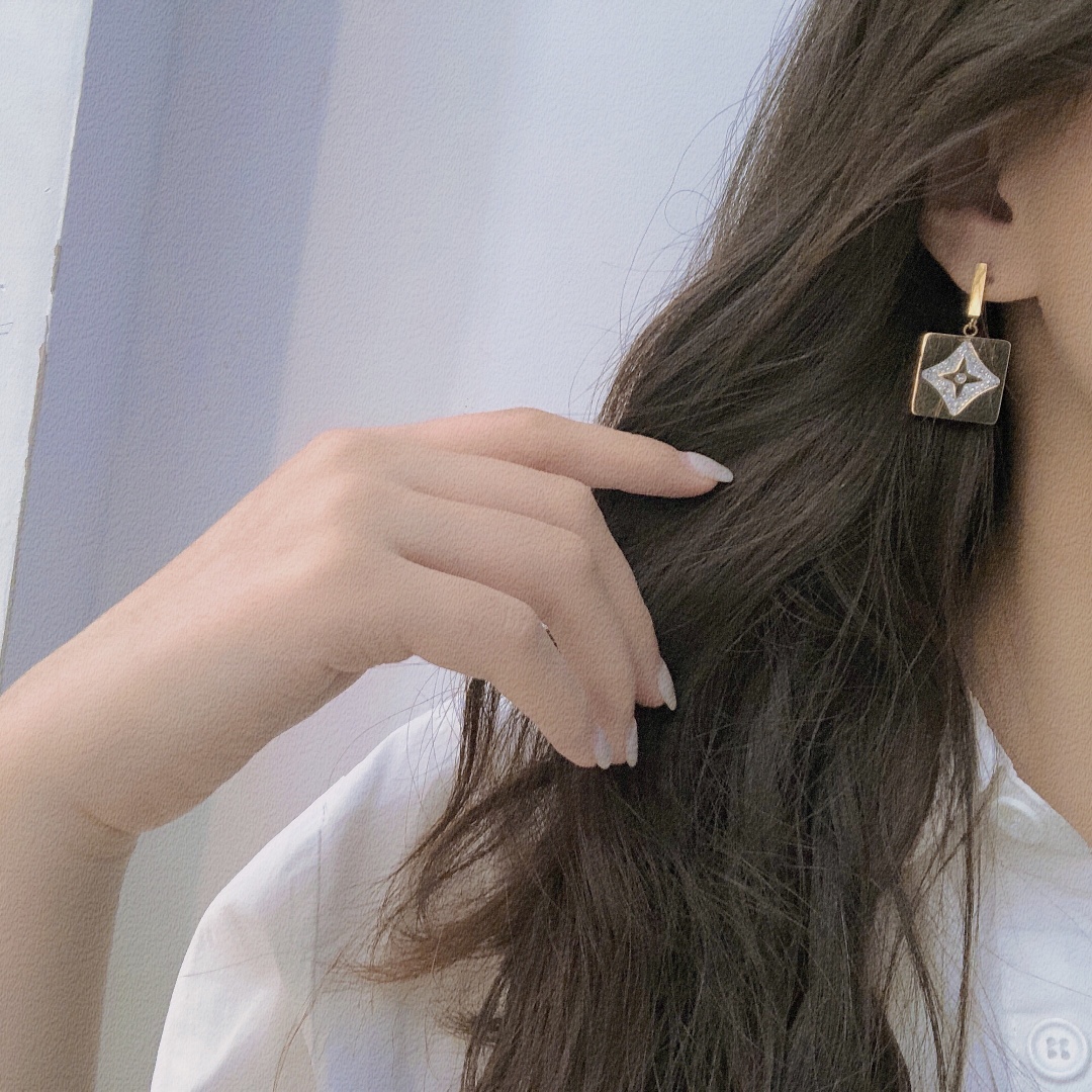 Replica LOUIS VUITTON Earring