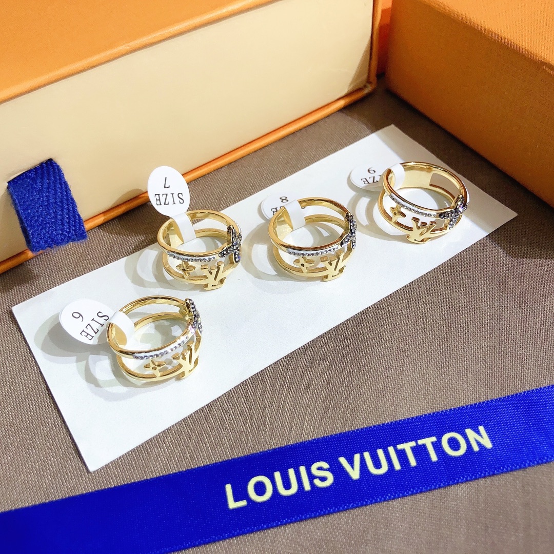 Replica LOUIS VUITTON Ring