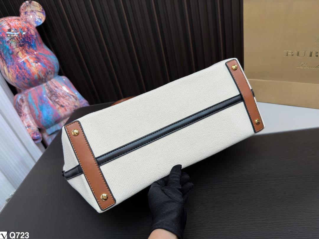 Replica Burberry Bag 36*28CM