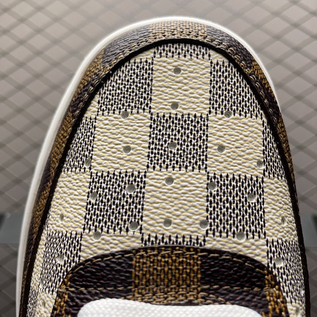 Replica Louis Vuitton Shoe Louis Vuitton x Nike Air Force Brown Size 38-45 65PHIO53
