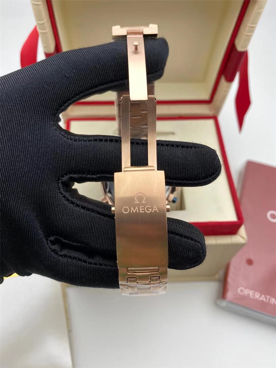 Replica OMEGA Seamaster 904l Stainless Steel Quartzl Watch 42MM