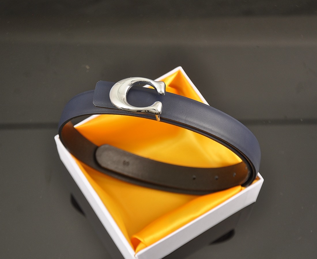 Replica COACH belt